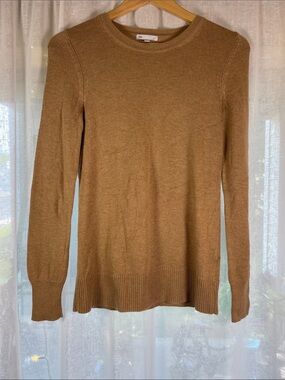 GAP Women's Camel Brown Crewneck Sweater